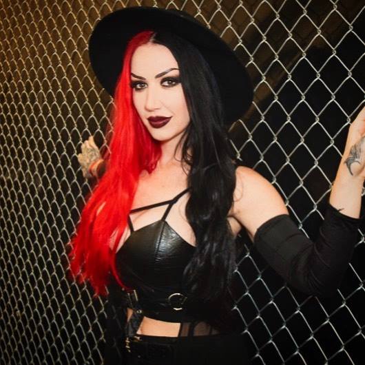 Ash Costello Argentina